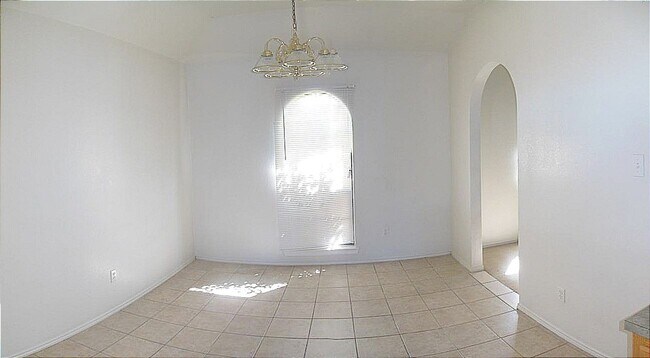 Building Photo - 2903 Westwood Dr