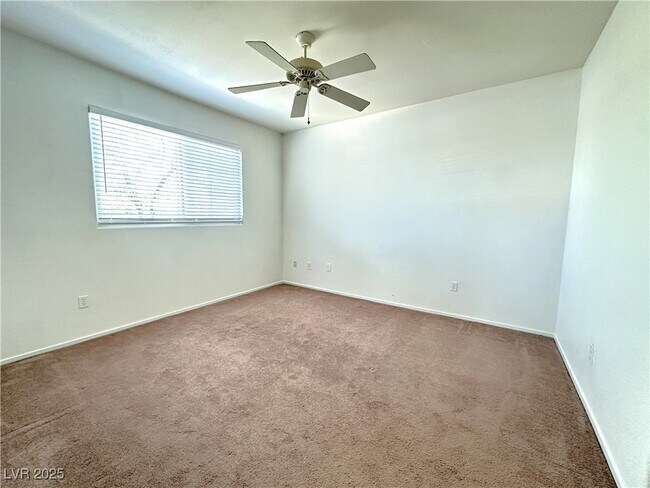 Building Photo - 2325 Windmill Pkwy