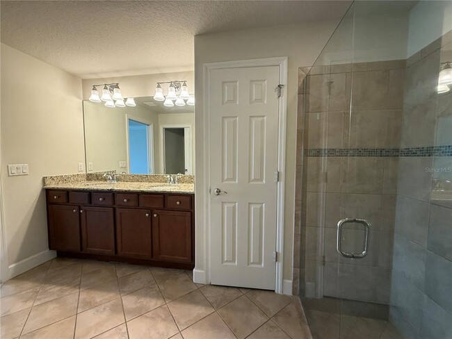 Building Photo - 12114 Tripletail Ln