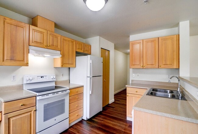 Building Photo - Welcome to the Wilson Apartments