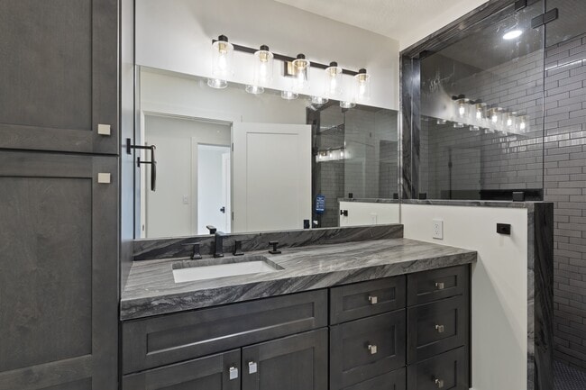 Building Photo - 3645 W Gentile St