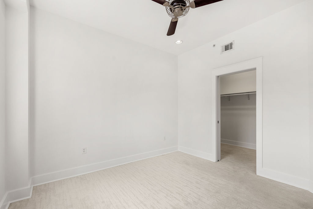 Building Photo - 531 S Gay St