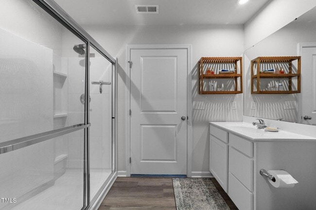 Building Photo - 45 Florentine Ct