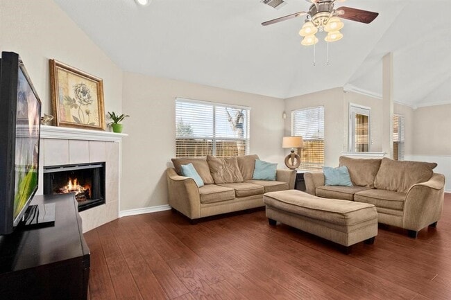Building Photo - 23035 N Waterlily Dr