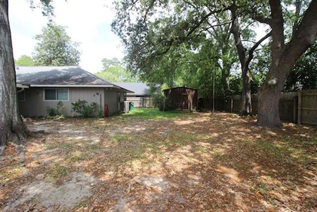 Building Photo - Bon Village 4 BR 2 Bath home