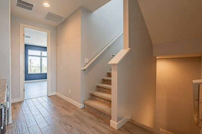 Building Photo - Aire on McDowell - Beautiful Home Ready fo...