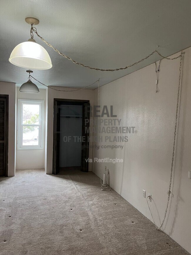 Building Photo - 4301 S Parker St