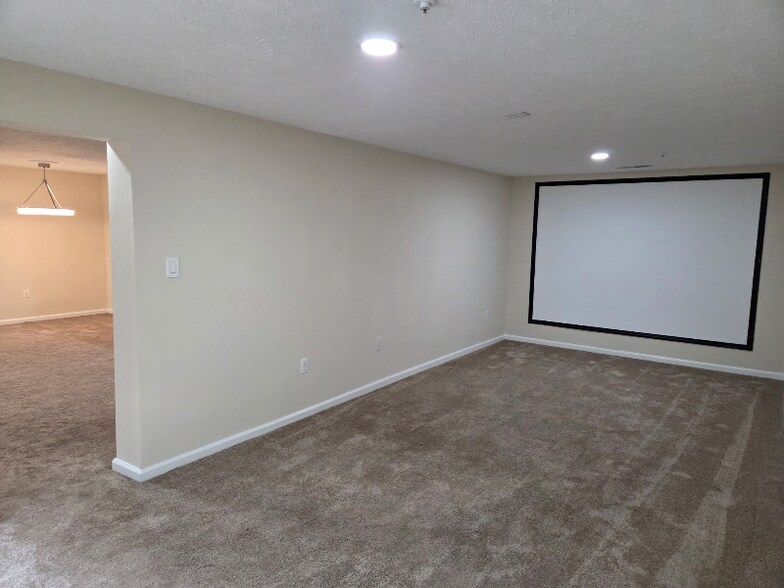 Building Photo - 4604 Deepwood Ct