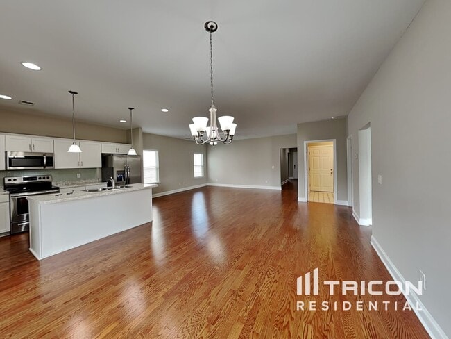 Building Photo - 287 Telavera Dr