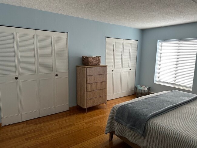 Building Photo - 95 Nahant St