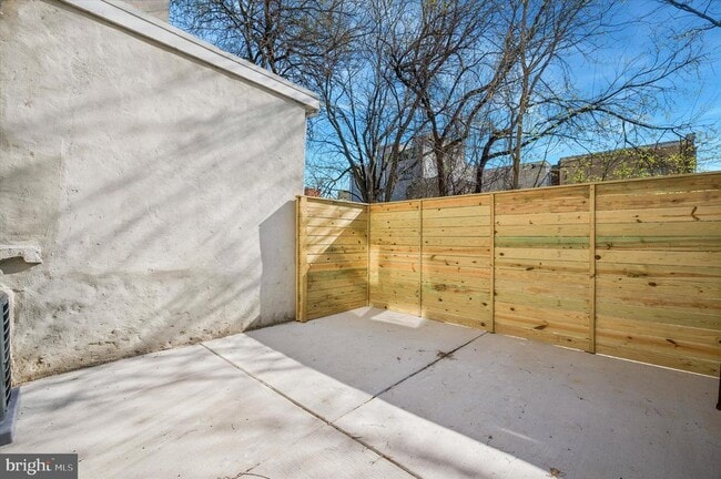 Building Photo - 1645 N Marshall St