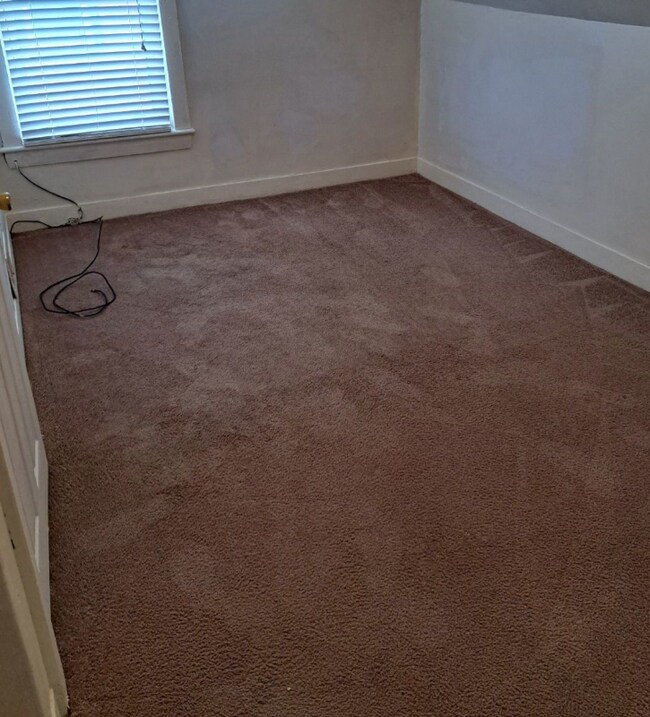 Building Photo - 330 Granite St