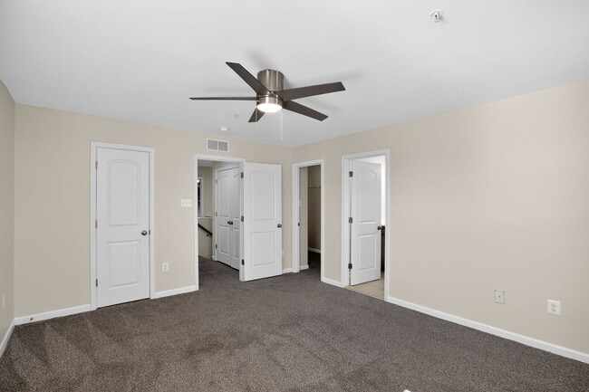 Building Photo - 9822 Ushers Pl