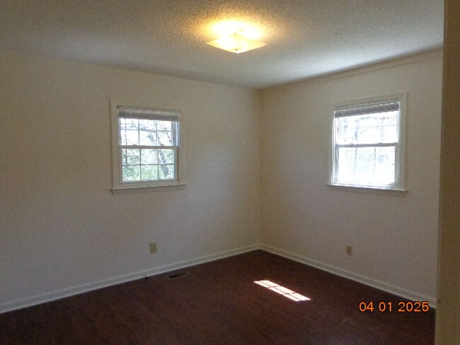 Building Photo - Harmony House for Rent
