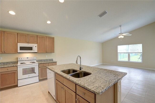Building Photo - 8346 99th Ct