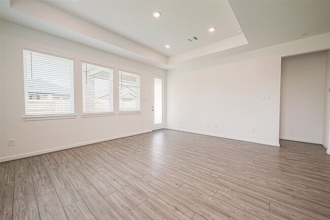 Building Photo - 21834 Sunshine Cove Ln