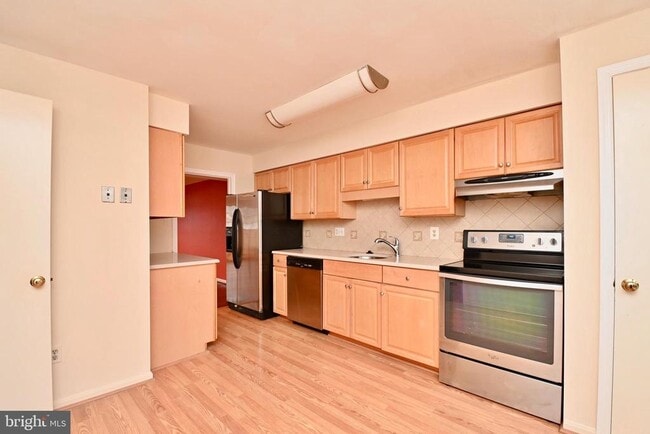 Building Photo - 2481 Windbreak Dr