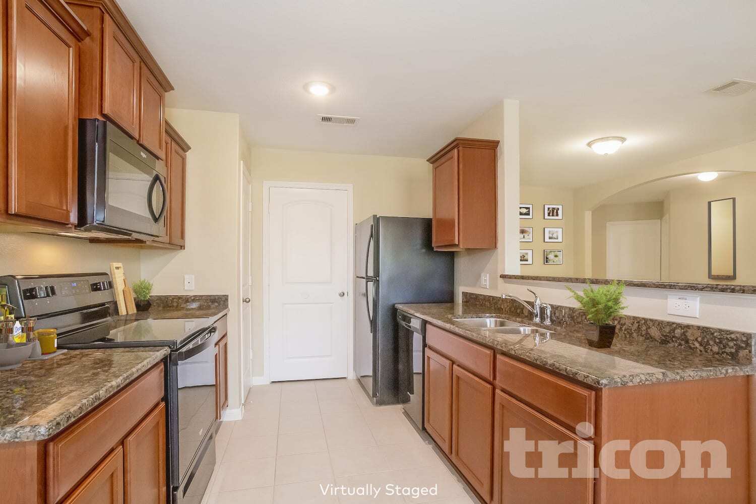 Building Photo - 680 Totem Trail Dr