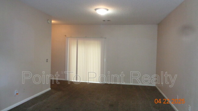 Building Photo - 4822 Playpen Dr
