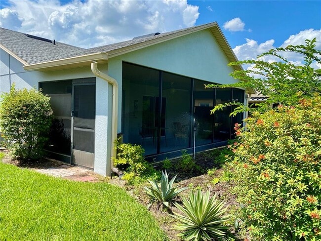 Building Photo - 753 Vineyard Way