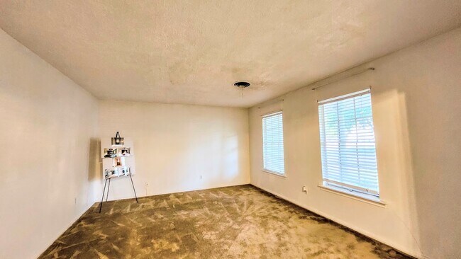 Building Photo - 4415 Donna Bell Ln