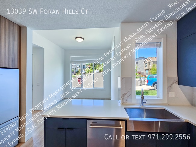 Building Photo - 13039 SW Foran Hills Ct