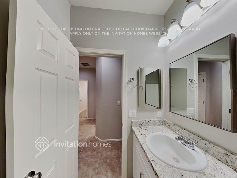 Building Photo - 44250 Caven Dr