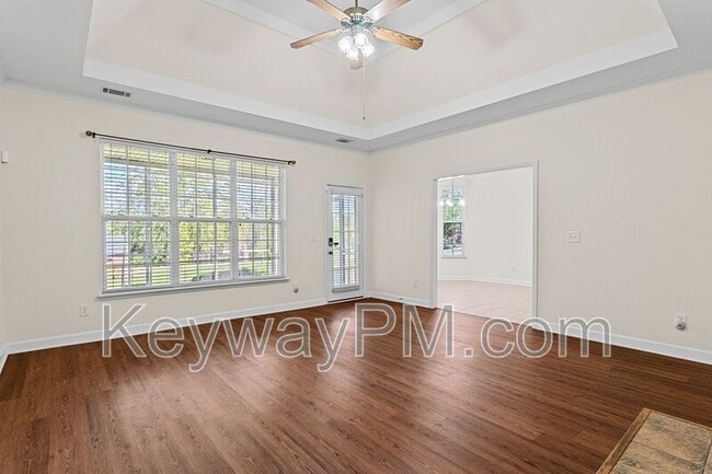 Building Photo - 619 Archard Dr