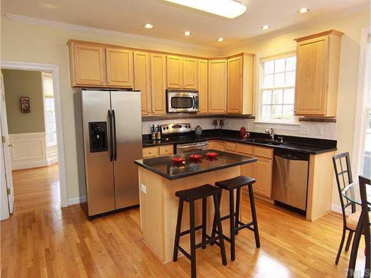 Kitchen - 101 Caymus Ct