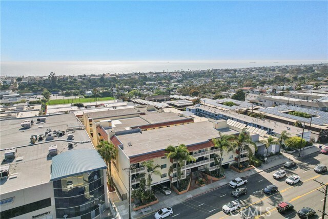 Building Photo - 1707 Pacific Coast Hwy