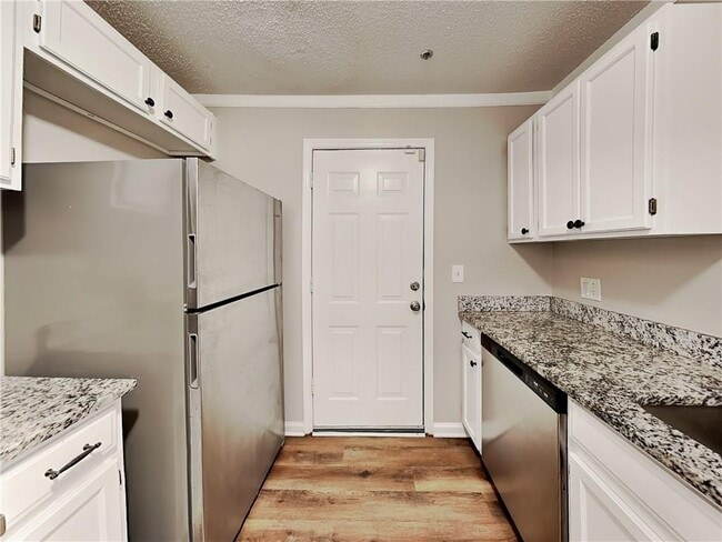 Building Photo - 3551 Lehigh Way