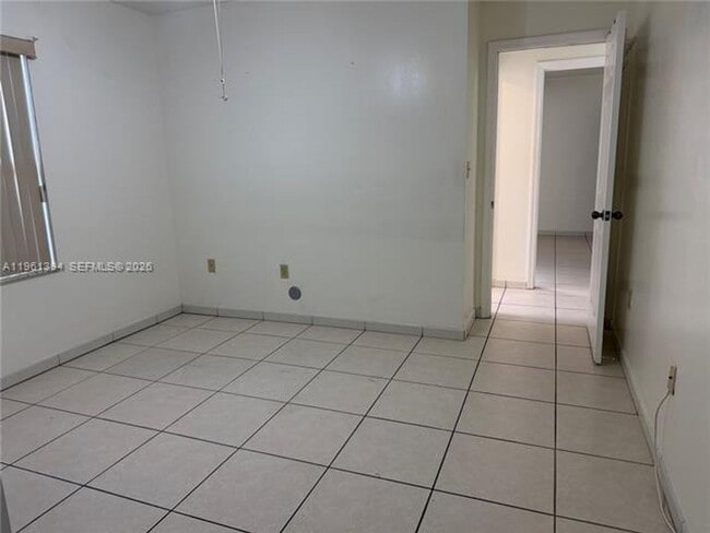 Building Photo - 4761 NW Flagler Terrace