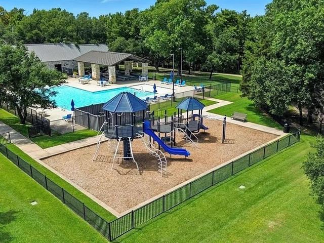 Building Photo - 5582 Yarborough Dr