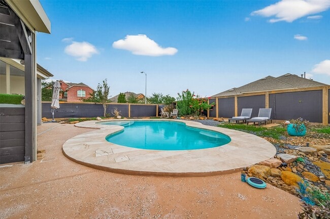 Building Photo - 8003 Grove Sky Ct