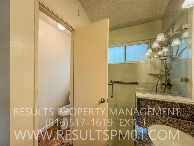 Building Photo - Lovely Stanford Ranch 3 Bedroom!!