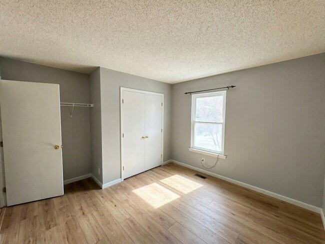 Building Photo - 2706 Ramblegate Ln