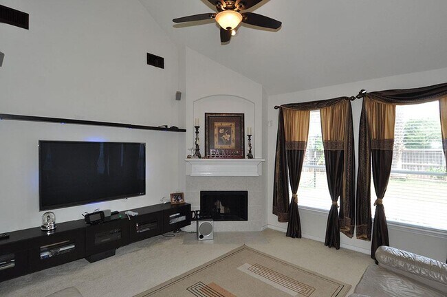 Building Photo - 15114 Brookwood Bridge Ln