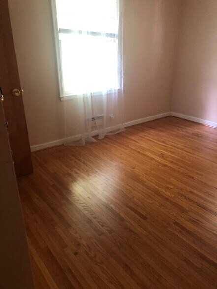 2nd bedroom - 2164 Westfall Rd
