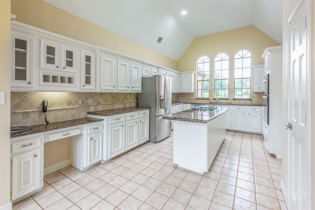 Building Photo - 32810 Waltham Crossing