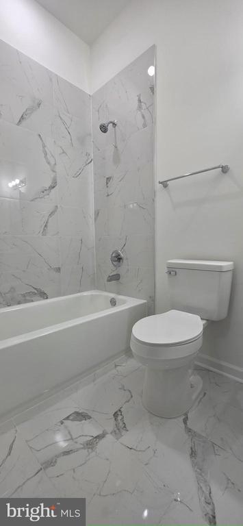 Building Photo - 2233 N 16th St