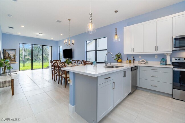 Building Photo - 5610 Agostino Way