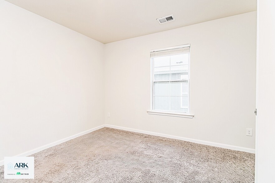 Building Photo - 535 Blue Duck Ln