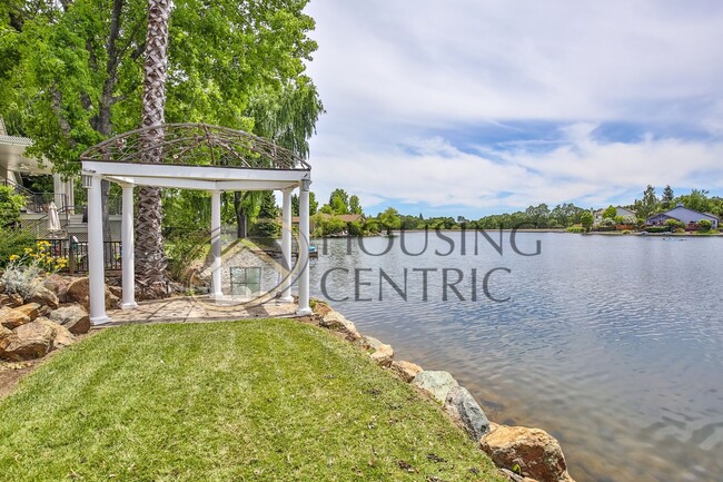 Building Photo - GORGEOUS LAKESIDE HOME FOR RENT IN EL DORA...