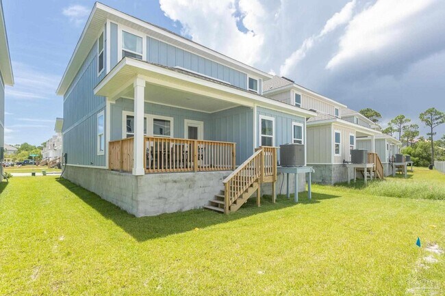 Building Photo - 14342 Gardenglen Dr