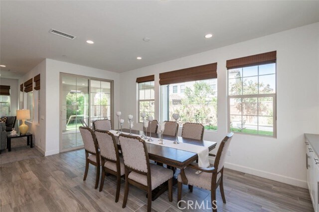 Building Photo - 101 Windswept