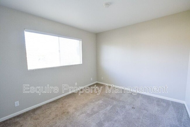 Building Photo - 1170 Novato Dr