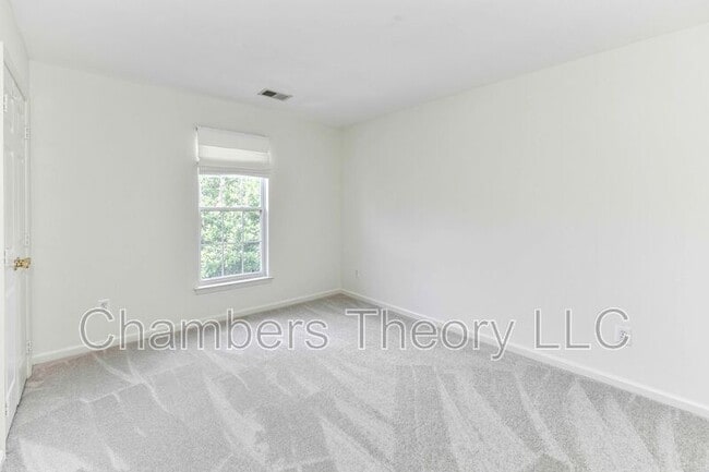 Building Photo - 3105 White Daisy Pl