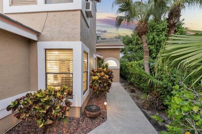 Building Photo - 8080 Covington Ct