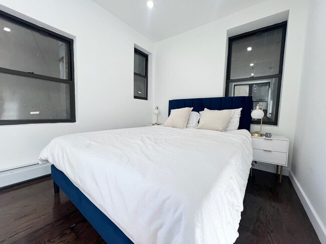 Building Photo - 18 Avenue B