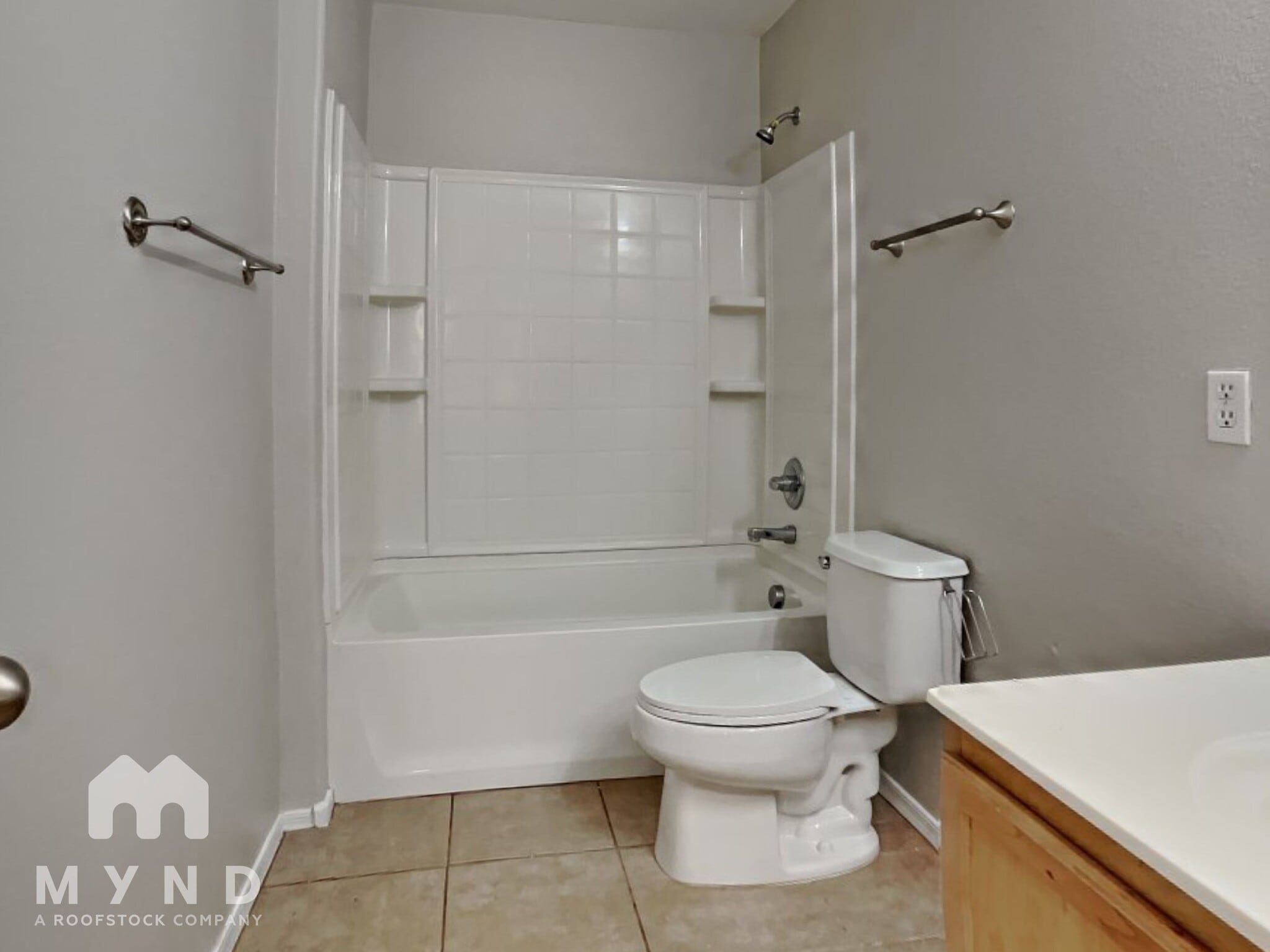 Building Photo - 6327 W Branham Ln